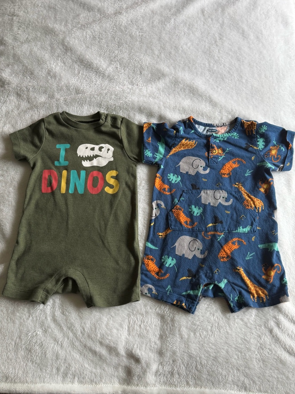 Old Navy Green "I DINOS" and animals Short Sleeve One-Piece